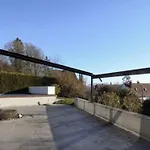 Mit Pool Und Aussicht 20 Min Von Stuttgart Flughafen Und Messe Nyaraló Nürtingen